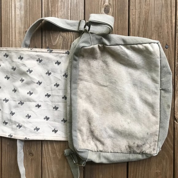 Vintage Addiction Crossbody Volkswagen bag - Picture 2 of 12